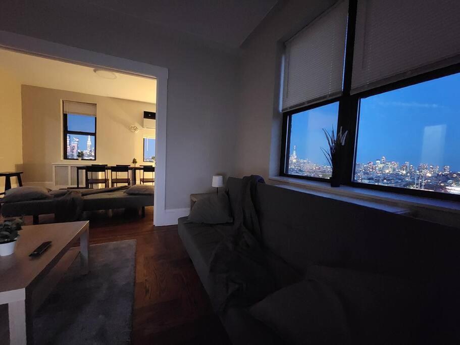 Ferienwohnung Elegant 2 Bed Gem! Mins From Nyc Union City Exterior foto